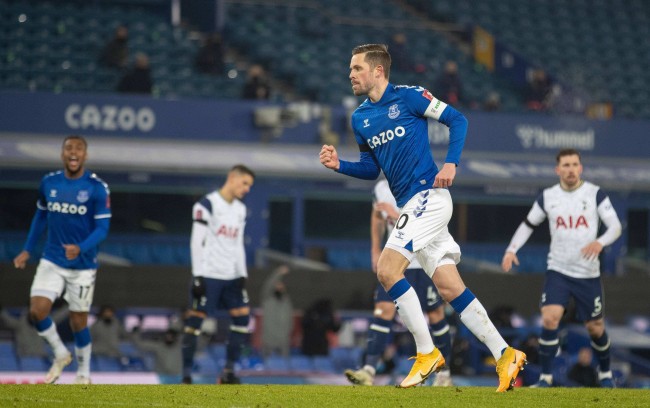 调整球队状 调整球队状